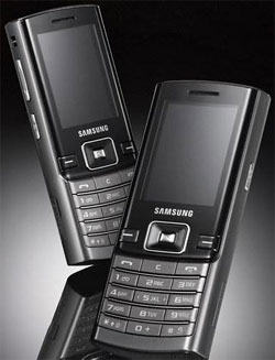 Samsung D780