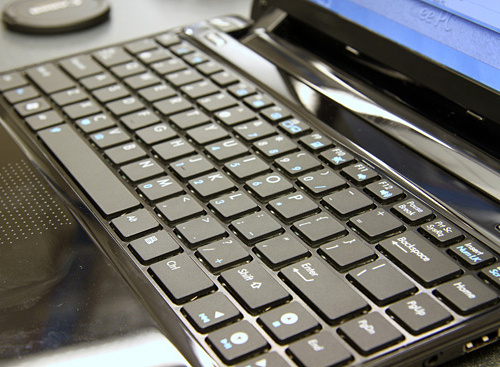 Eee PC 1201N (forrás: PCMag.com)