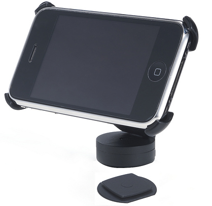 A kar összecsukott állapotban, alatta a tapadókorongos konzol A kar összecsukott állapotban, alatta a tapadókorongos konzol