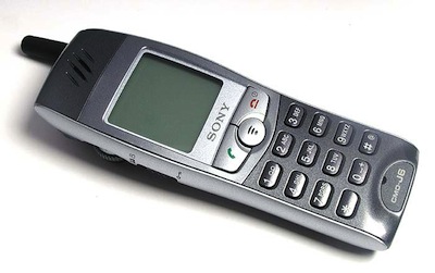 A Sony CMD-J6 hazánkban is kapható volt a Vodafone-nál
