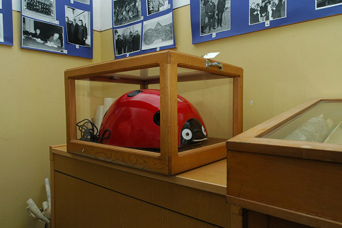 A katica modern replikája a szegedi gyűjteményben (Fotó: IT café)