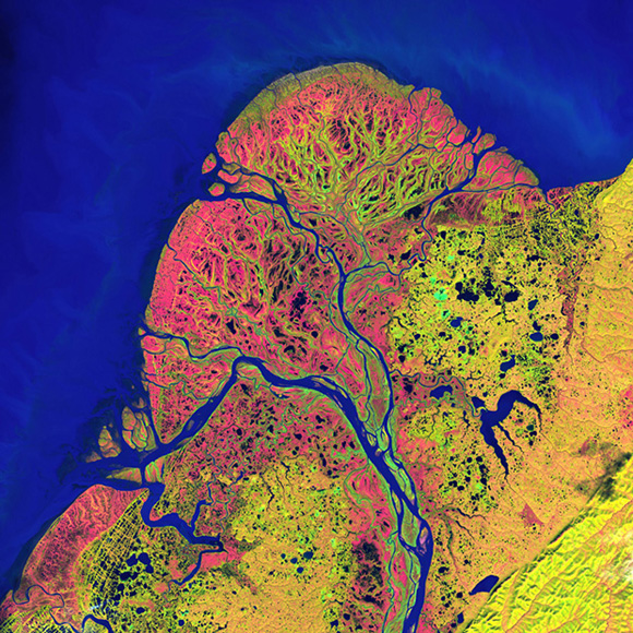 2. helyezés: Yukon Delta Landsat 7 (2002)