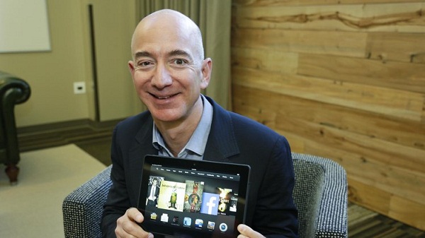 Jeff Bezos bemutatja az új Kindle Fire HDX-et