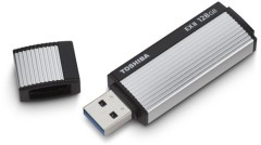 Toshiba TransMemory Pro (EXII) 64 és 128 GB-os változatban