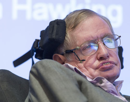 Stephen Hawking professzor a szeme elé erősített infraérzékelővel