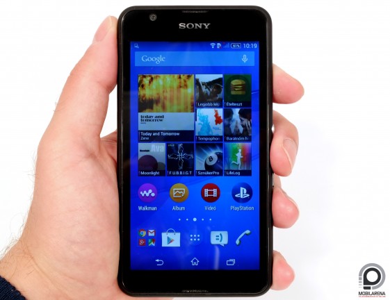 A Sony Xperia E4g 4,7 hüvelykes, LTE-s telefon