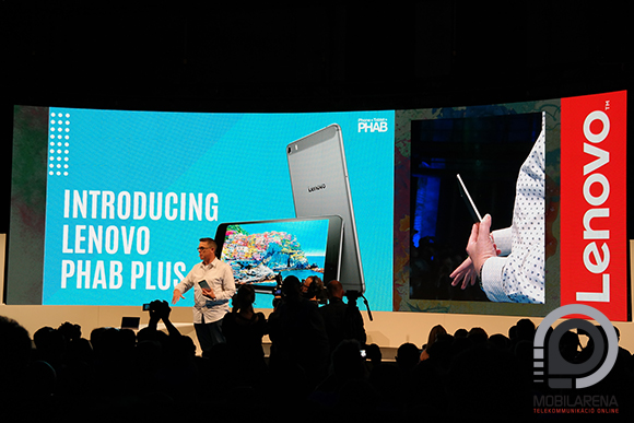 IFA 2015: A mobilok és a tabletek előnyeit kívánja egyesíteni a Lenovo Phab Plus