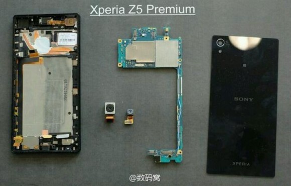 A Z5 Premiumot szétkapták, és két réz hőelvezető csövet is találtak a hátlap alatt
