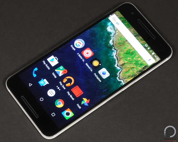 A Nexus 6P tavaly Android 6.0-val startolt el, a 7.0-s frissítés kis késedelem után megérkezett rá