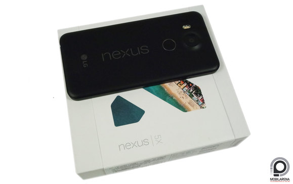 A képen az LG-féle Nexus 5X doboza látható.