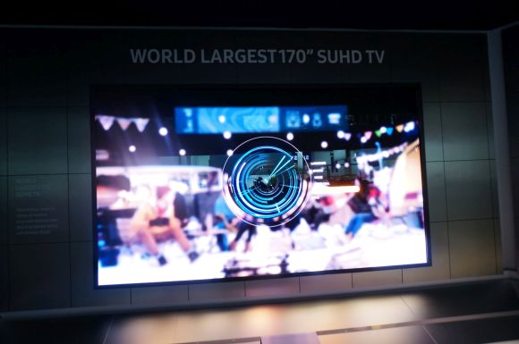 Samsung 170 hüvelykes SUHD tv