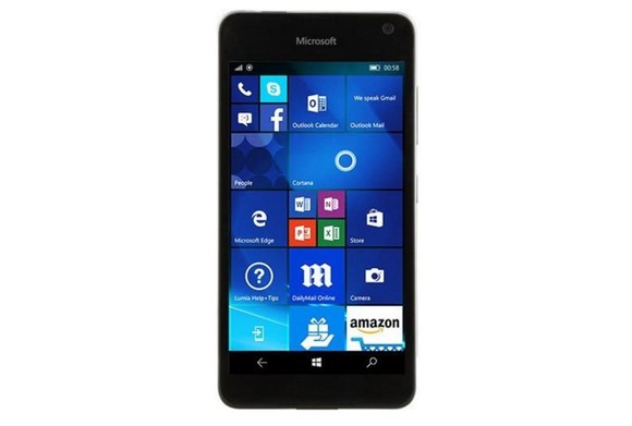 Sajtófotón látható a Microsoft Lumia 650