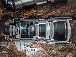 Balra Lieca 100-400 mm F4.0-6.3, jobbra az Olympus 300 mm F4 Pro