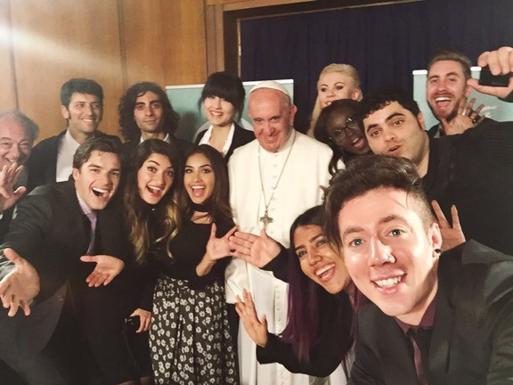 A pápa és a YouTube-sztárok