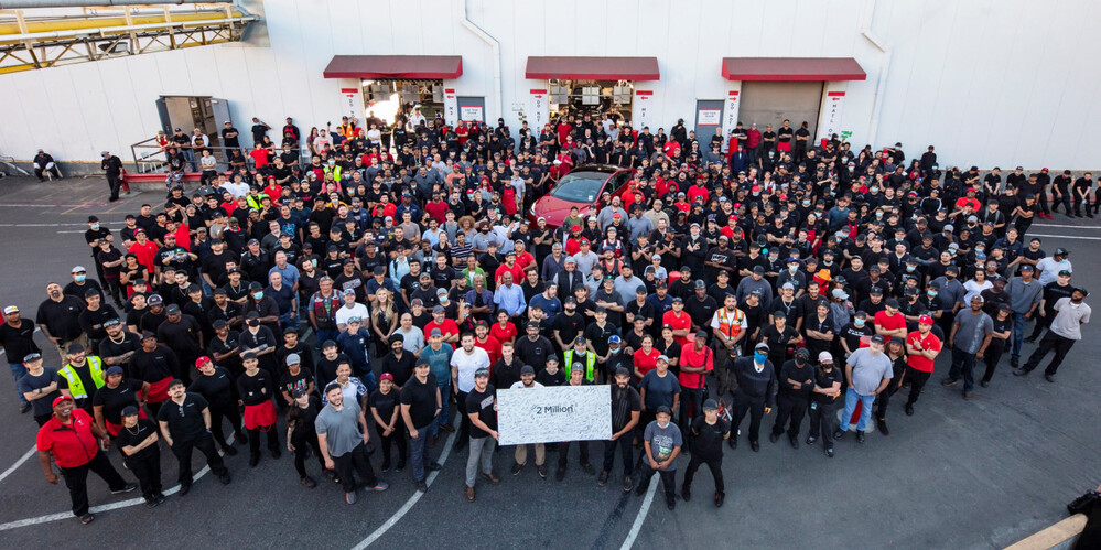 Túl van kétmillió Tesla legyártásán a fremonti üzem Kaliforniában