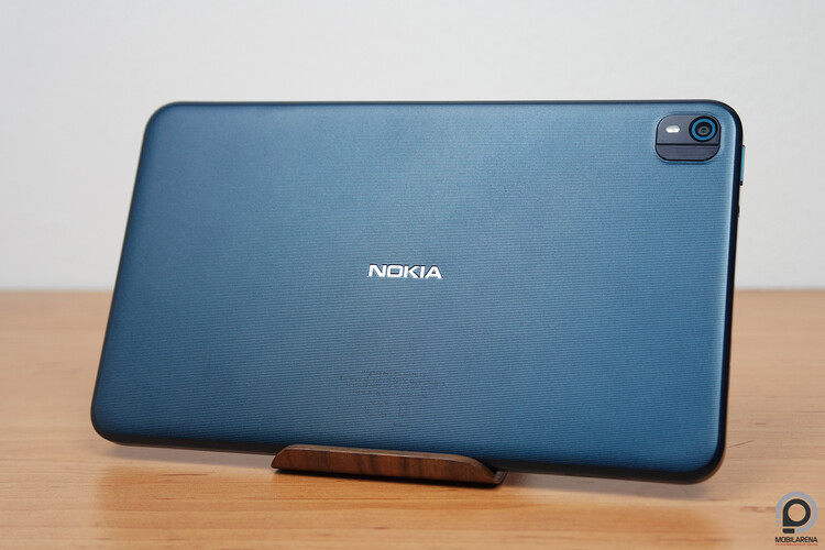 A Nokia T10 hátoldala. A műanyag ház kiváló összeszerelési minőségben van prezentálva.
