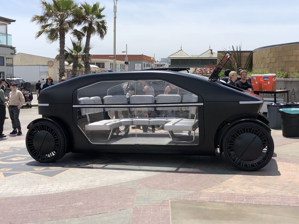 Önvezető jármű a Westworld című sci-fi sorozatból