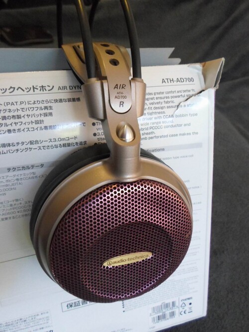 Audio Technica ATH AD700 nyitott fejhallgató Brainwavz XL Round