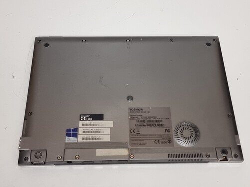 Toshiba Portege Z930 Notebook Laptop 13 3 HD I7 3667CPU 8GB DDR3