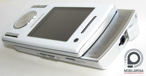 Samsung F400
