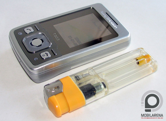 Sony Ericsson T303