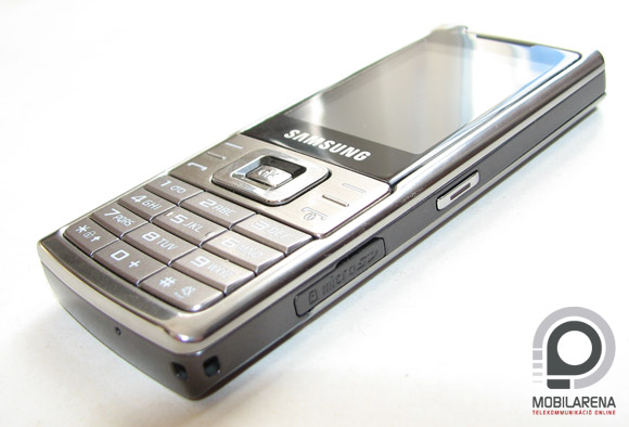 Samsung L700