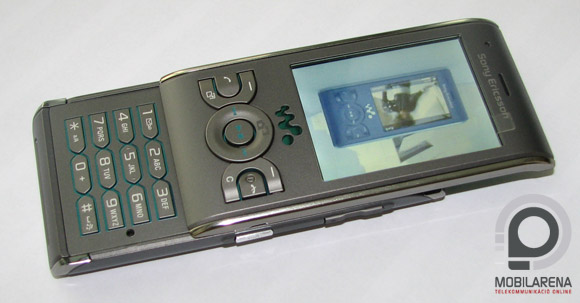 Sony Ericsson W595