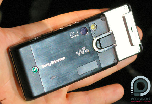 SE W995