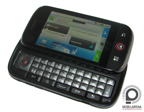 Motorola DEXT aka. CLIQ