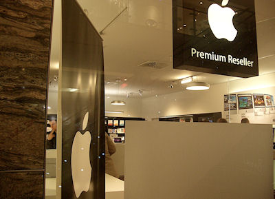 Apple bolt