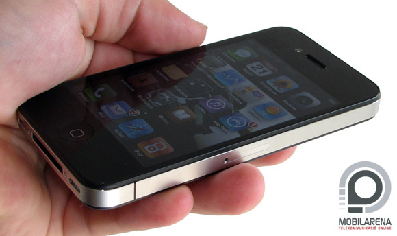 Apple iPhone 4