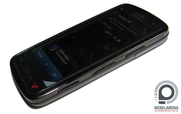 Nokia C6-01