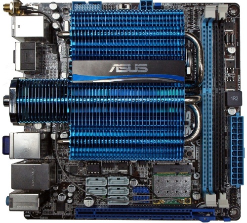 Asus E35MI-I Deluxe