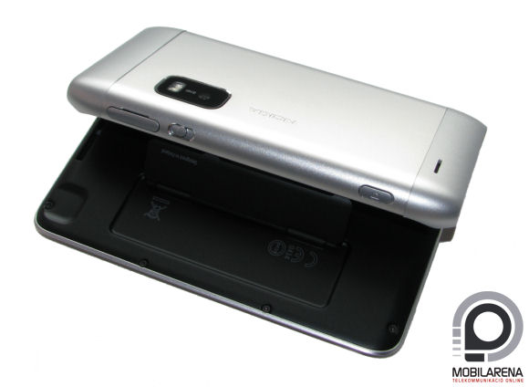 Nokia E7