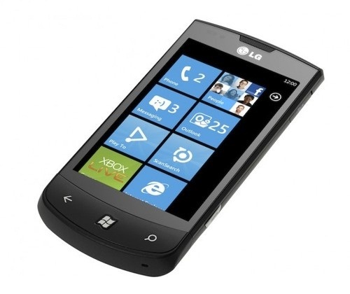 LG Optimus 7, az egyik legelső WP7-es telefon