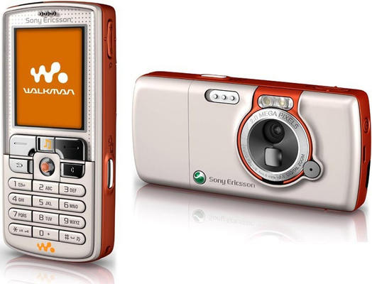 Sony Ericsson W800i, az első Walkman-mobil