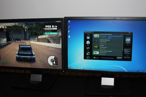 Játék és transzkódolás egymás mellett