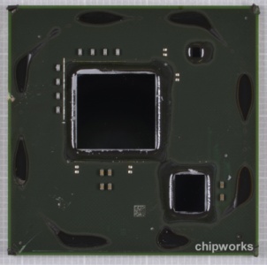 A Wii U méretes GPU-ja, a kevésbé méretes CPU és az apró ARM processzor a titkosításért