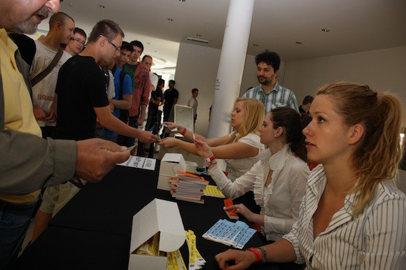 Folyamatos a beengedés