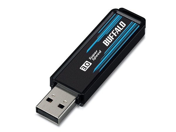 Az USB 3.0 elődjénél mintegy tízszer gyorsabb, a valós teljesítménykülönbség a gyakorlatban márkás flash meghajtóknál állománymásoláskor legfeljebb úgy ötszörös lehet