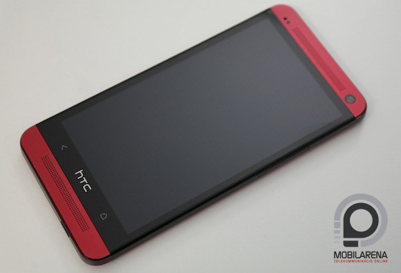 A készülék változatlan, a szín nem.