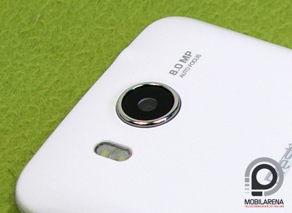 Prestigio MultiPhone 5400 DUO