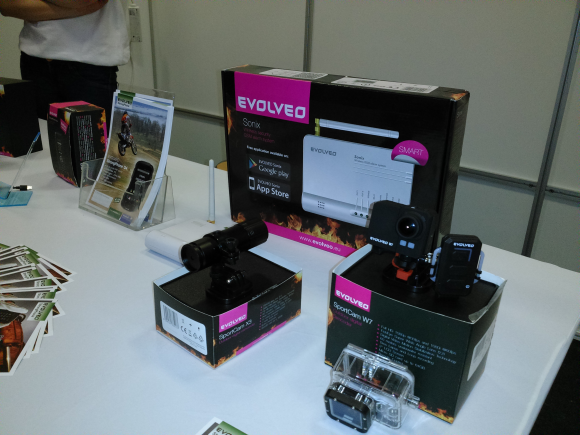 Nem csak mobilokat gyártanak