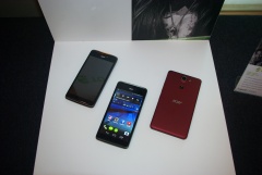 Acer Liquid E600