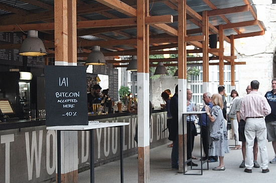 Magyarország első Bitcoin ATM-je az Anker Klubban