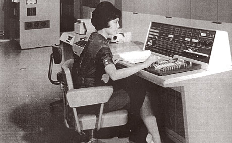 FACOM 222 - a Fujitsu első tranzisztor alapú számítógépe 1961-ben