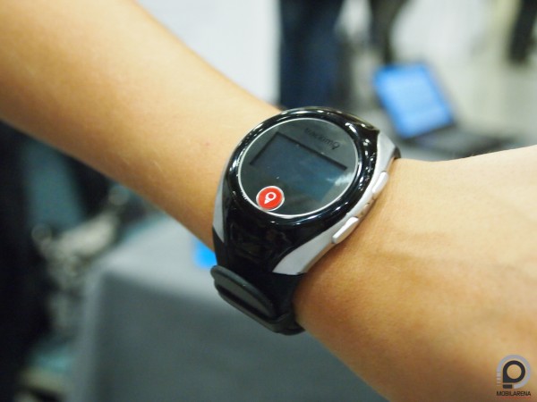 Csuklón, óraként is lesz Trackimo