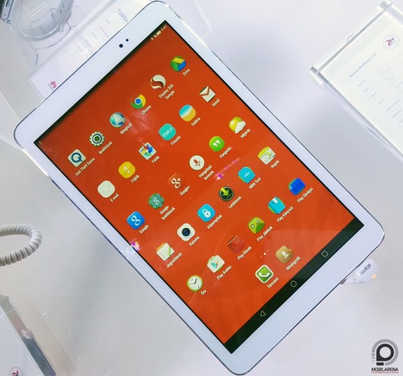 A Huawei MediaPad T1 10 középkategóriás táblagép négymagos rendszerchippel