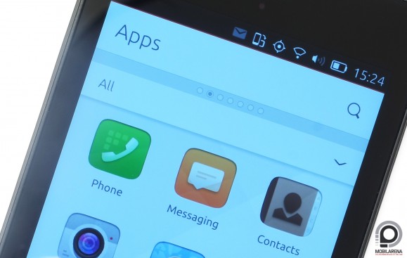 A BQ Aquaris E4.5 Ubuntu Edition érintőpanelje lassan veszi be az ujjmozdulatokat