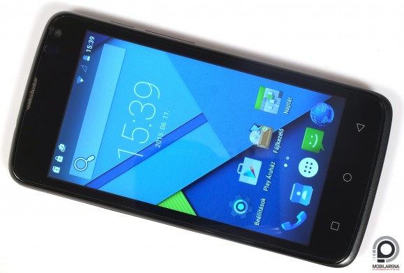 Az Elephone G2 érintőgombjai nem kaptak háttérvilágítást